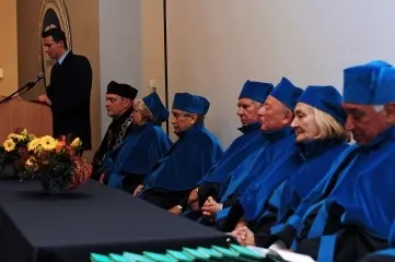 Społeczna Akademia Nauk SAN — zdjęcie z galerii
