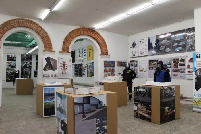 Wystawa Ty i Szkoła, Galeria Off Piotrkowska w Łodzi fot. Agnieszka Andruszkiewicz