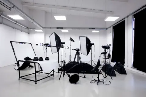 School of Form - Studio foto-wideo