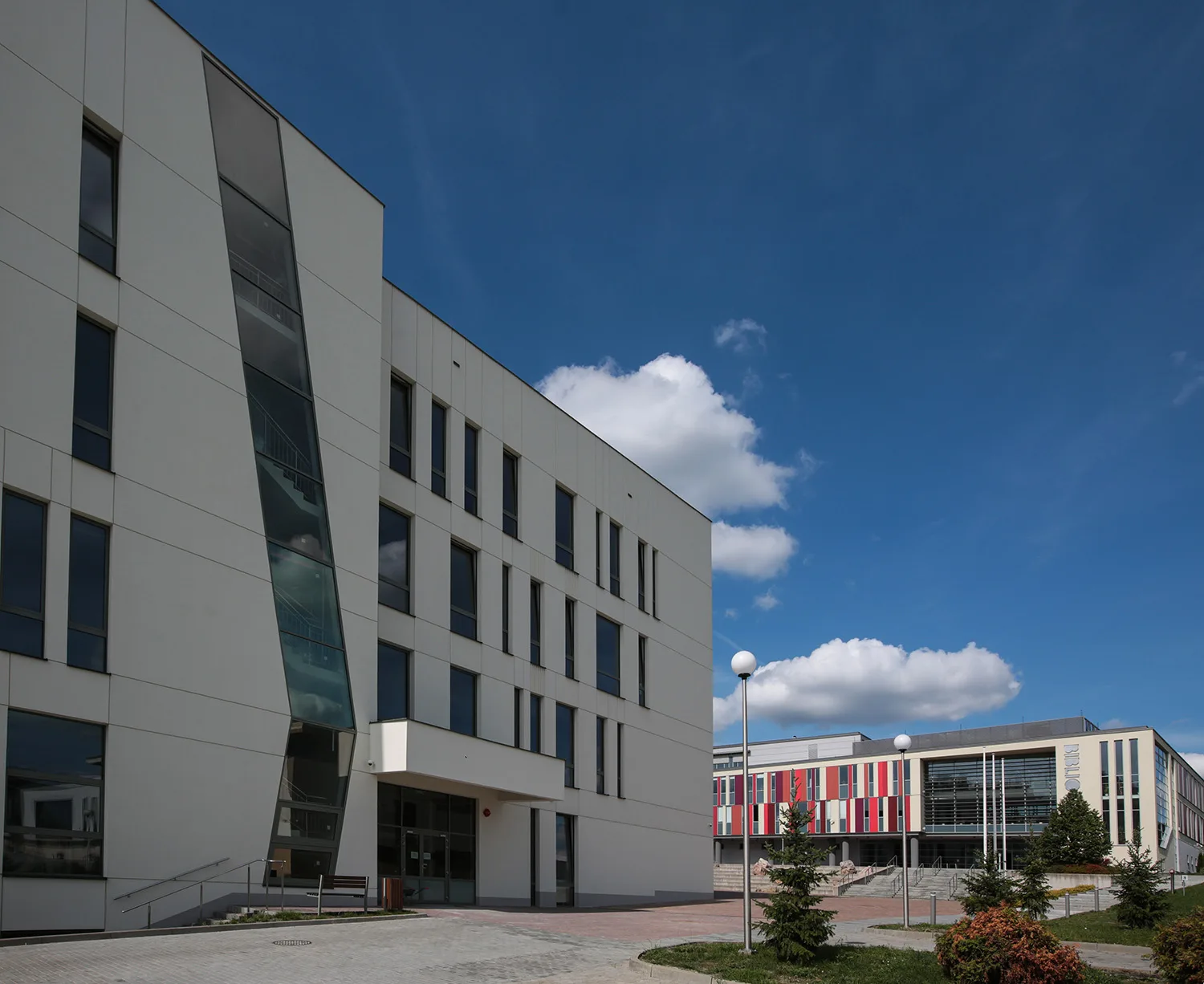 Uniwersytet Jana Kochanowskiego w Kielcach - Filia w Sandomierzu UJK — materiał ilustracyjny