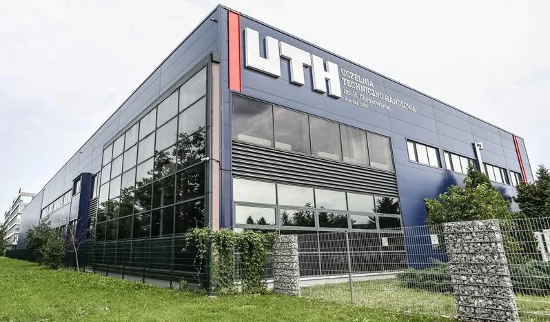 Uczelnia Techniczno - Handlowa im. Heleny Chodkowskiej UTH — materiał ilustracyjny