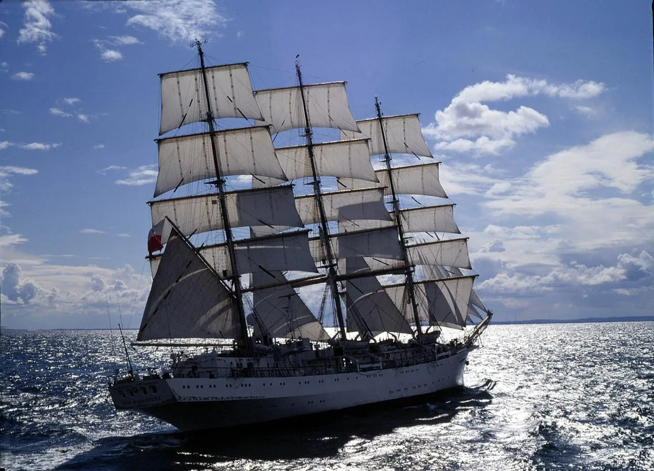 Uniwersytet Morski w Gdyni — materiał ilustracyjny