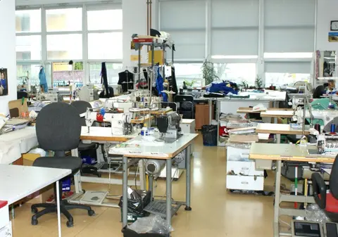 Budynek VIAMODA INDUSTRIAL – pracownia kroju i szycia