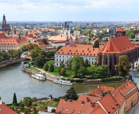 Wyższa Szkoła Prawa we Wrocławiu. Doskonała lokalizacja.