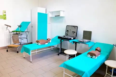 PRACOWNIE PIELĘGNIARSTWA - Prywatna Wyższa Szkoła Nauk Społecznych, Komputerowych i Medycznych