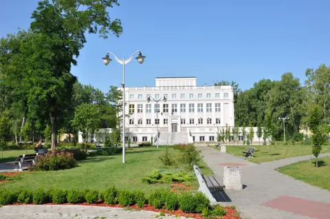 Biblioteka - Wojskowa Akademia Techniczna im. Jarosława Dąbrowskiego WAT