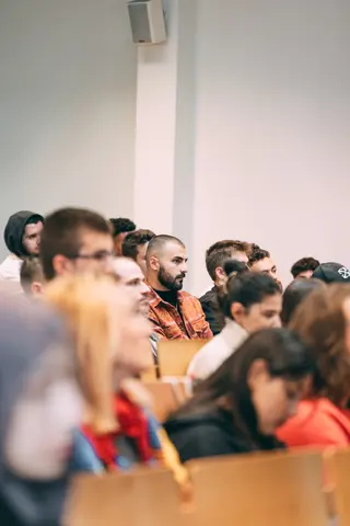 Akademia Techniczno-Artystyczna w Warszawie