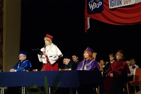 Akademia Nauk Stosowanych im. Józefa Gołuchowskiego — zdjęcie z galerii