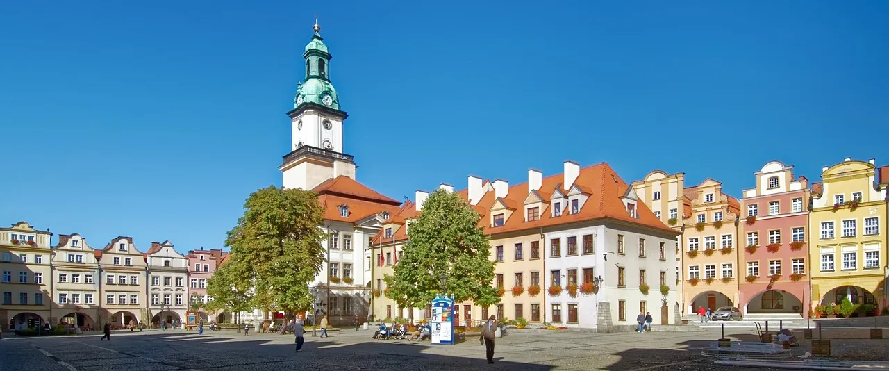 Uniwersytet Ekonomiczny we Wrocławiu - Filia w Jeleniej Górze — materiał ilustracyjny