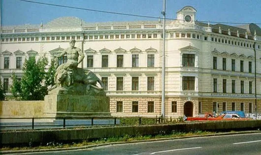 Akademia Muzyczna im. Karola Lipińskiego we Wrocławiu — zdjęcie z galerii