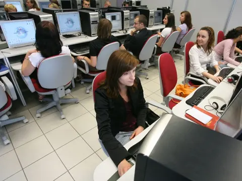 Wyższa Szkoła Informatyki i Zarządzania z siedzibą w Rzeszowie — zdjęcie z galerii