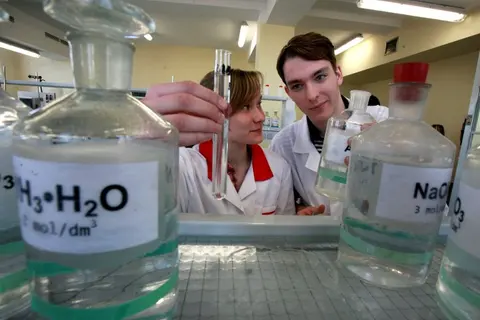 Uniwersytet Łódzki - WYDZIAŁ CHEMII