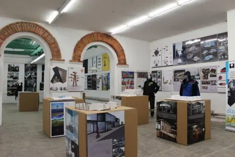 Wystawa Ty i Szkoła, Galeria Off Piotrkowska w Łodzi fot. Agnieszka Andruszkiewicz