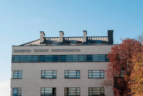  Polsko-Japońska Akademia Technik Komputerowych