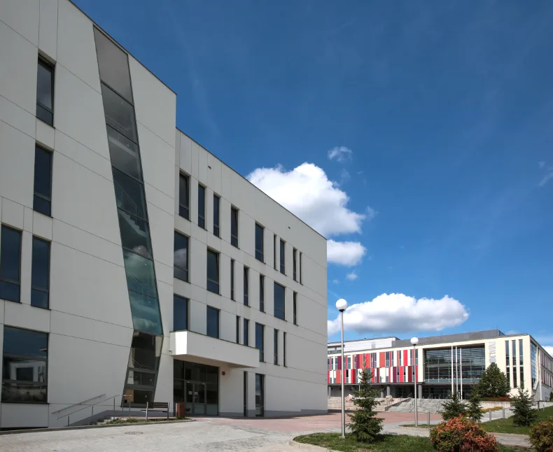 Uniwersytet Jana Kochanowskiego w Kielcach - Filia w Sandomierzu UJK — materiał ilustracyjny