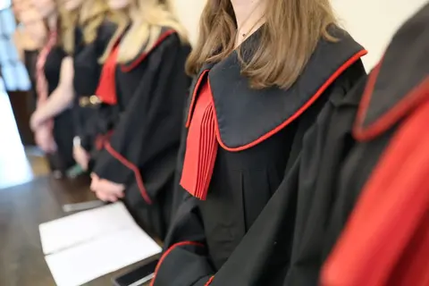 Wyższa Szkoła Prawa we Wrocławiu - uczelniana sala sądowa