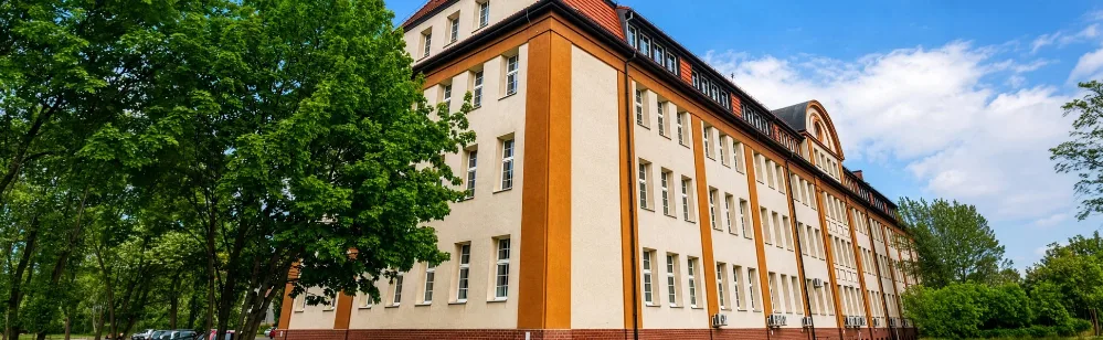 Uniwersytet Zachodni we Wrocławiu — materiał ilustracyjny