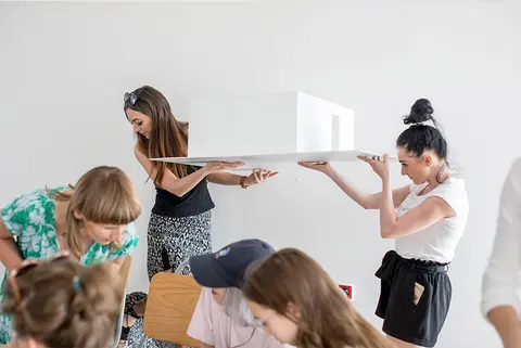 School of Form - Modelarnia